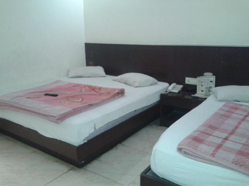 Hotel Seven Seas Inn New Delhi Luaran gambar